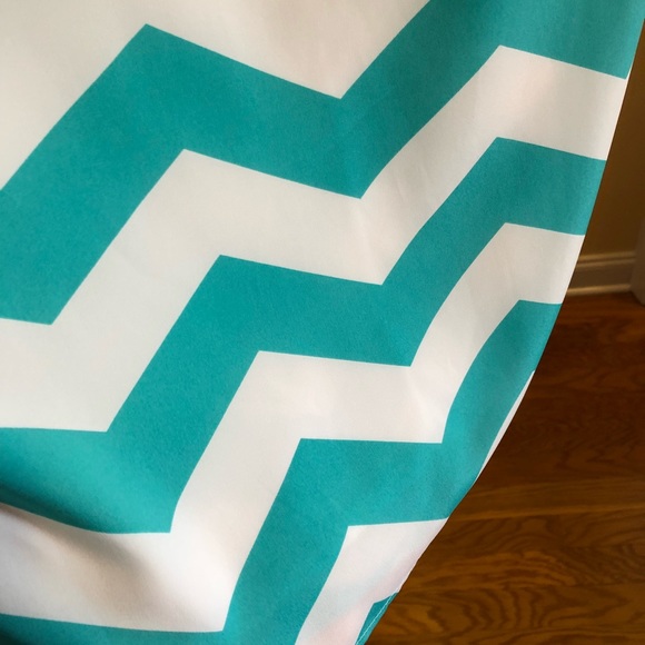 Mint and White Chevron Dress - Picture 4 of 6